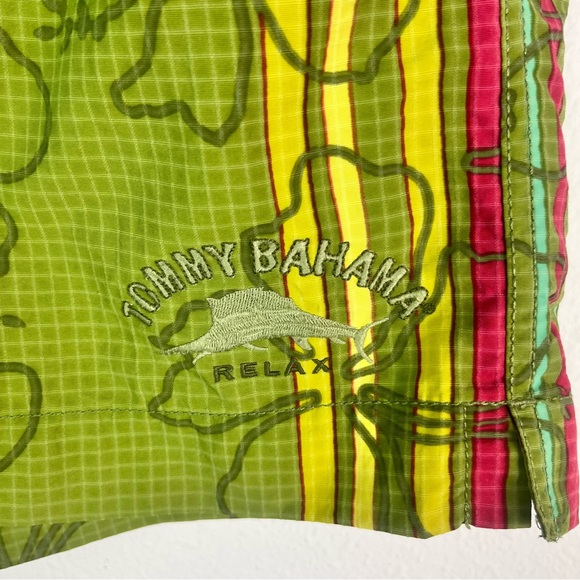 Tommy Bahama swim trunks - Picture 2 of 5